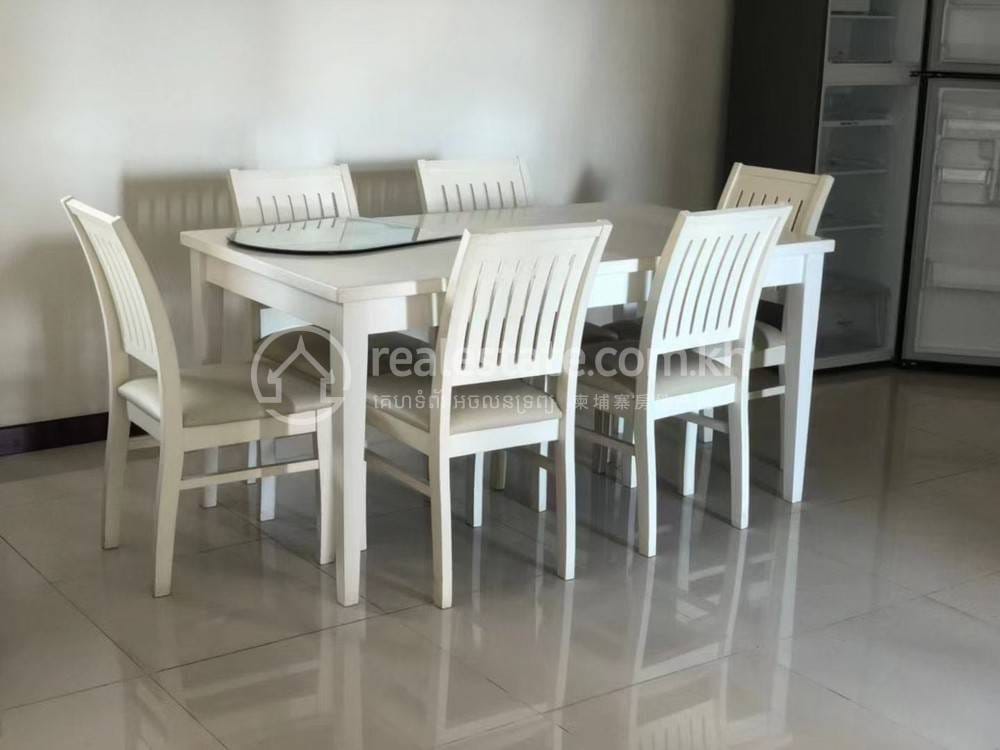 Condo For Rent in Chamkarmon $1,300