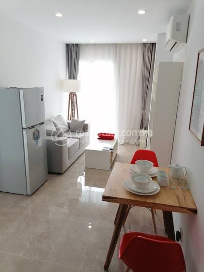$650 Condo