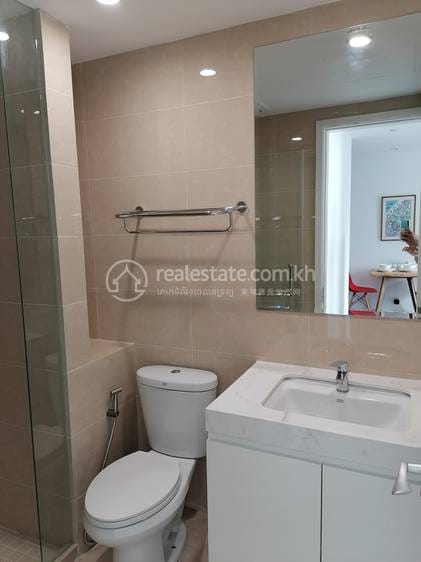 Chamkarmon Condo For Rent in Chamkarmon