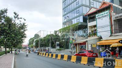  , Tonle Bassac, Chamkarmon, Phnom Penh