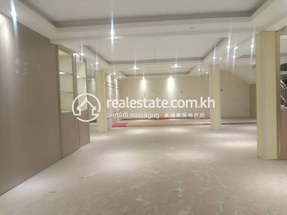 Building For Rent in Boeng Keng Kang $10,000