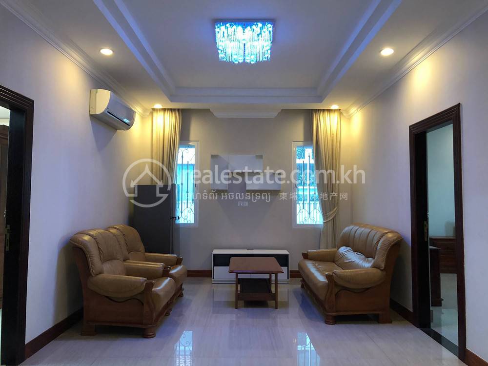 Chamkarmon别墅出租，价格$5,000