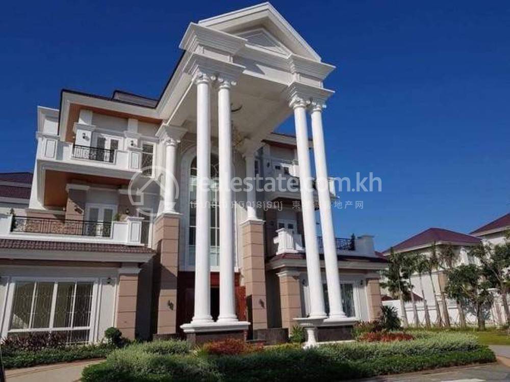 346.5 sqm Living Size Vila Na prodej in Chbar Ampov
