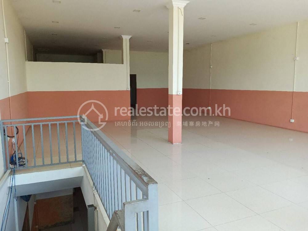 Tonle Bassacの店舗付住宅賃貸物件（Tonle Bassac）