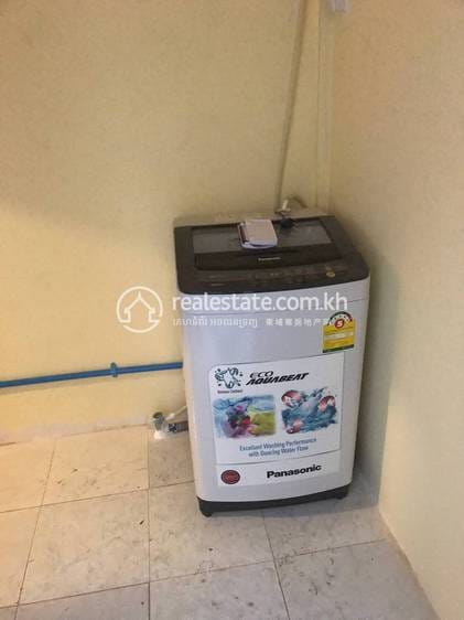 Flat House K pronájmu in Daun Penh $350