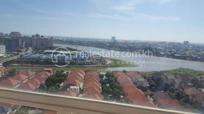 ផ្ទះល្វែង តម្លៃ $2,000
