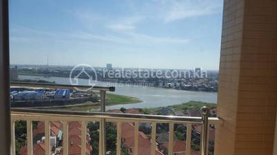អាផាតមិន សំរាប់ជួល មានកន្លែងចតរថយន្ត 1