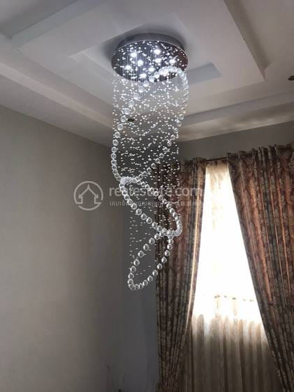 วิลล่า สำหรับเช่า 4 ห้องนอน ราคา $6,000