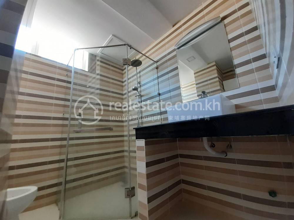 Apartmán K pronájmu in 7 Makara $750