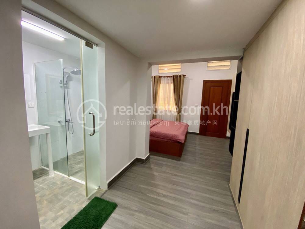 Chamkarmonの店舗付住宅賃貸物件 $2,000