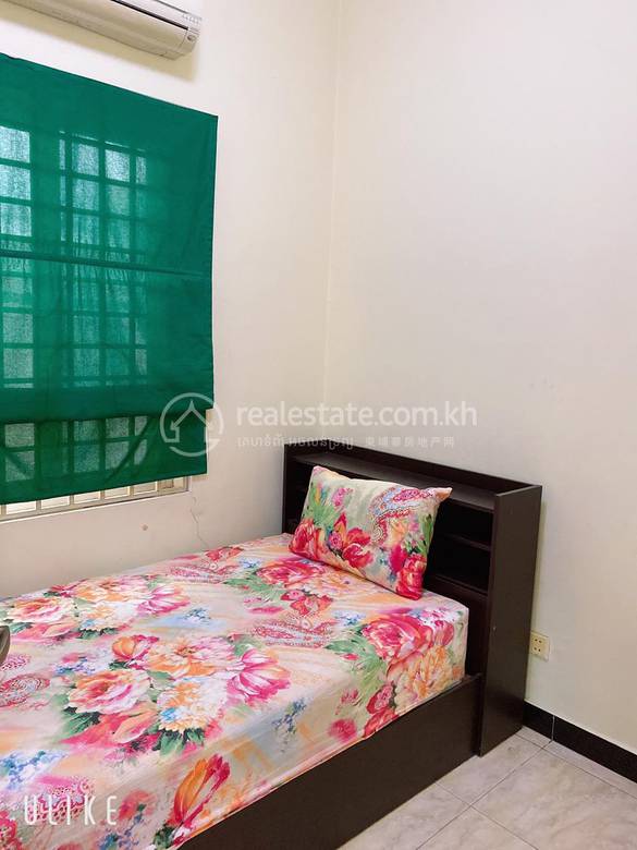 Chamkarmon别墅出租，价格$3,800