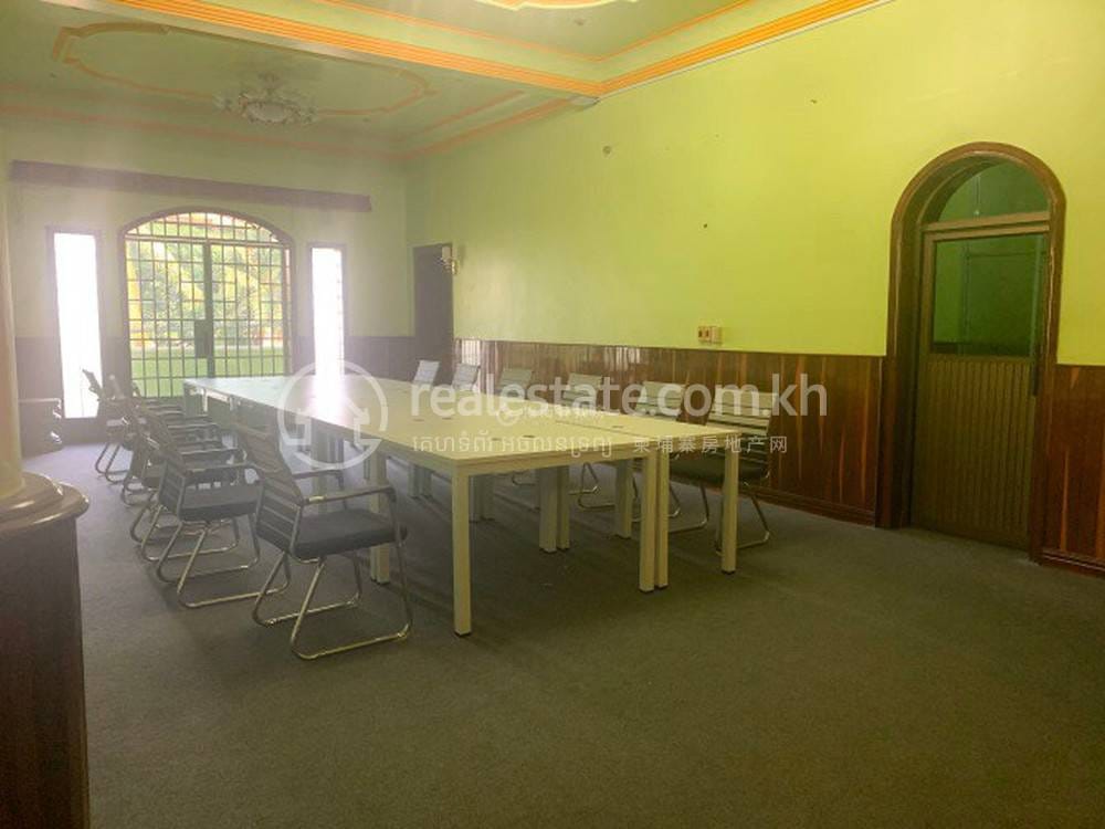 Vila K pronájmu in Boeung Kak 1, Toul Kork, Phnom Penh