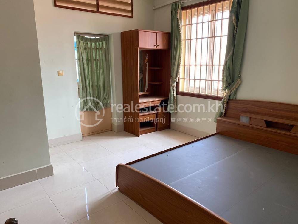 Villa For Rent in Boeung Trabek, Chamkarmon, Phnom Penh