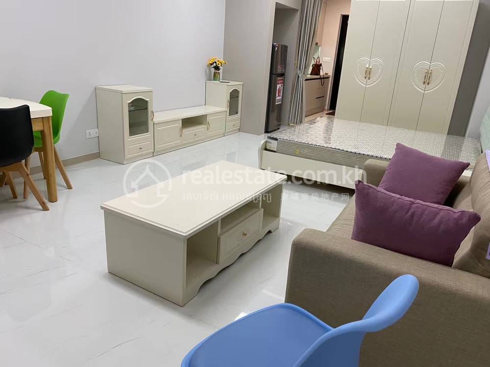 Studio K pronájmu in 7 Makara $500