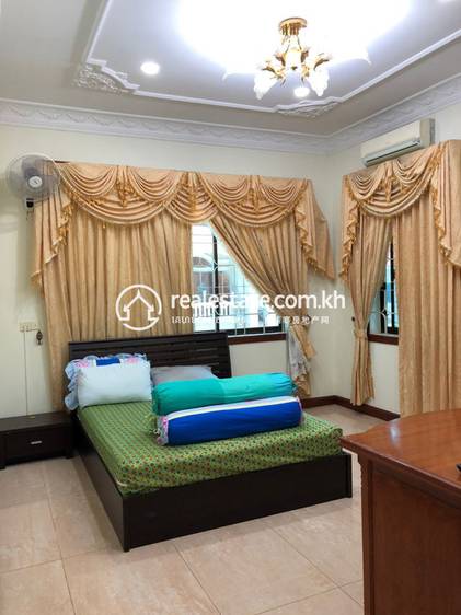 วิลล่า สำหรับเช่า ใน Chamkarmon $4,500