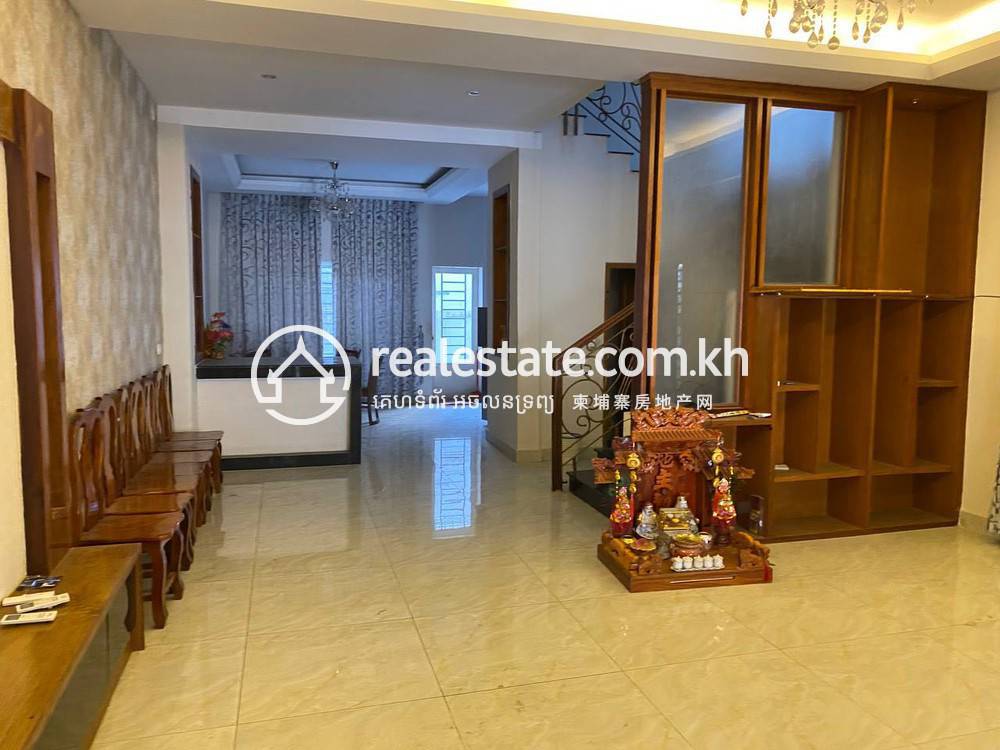 Phnom Penh Thmey Dvojvila K pronájmu in Phnom Penh Thmey