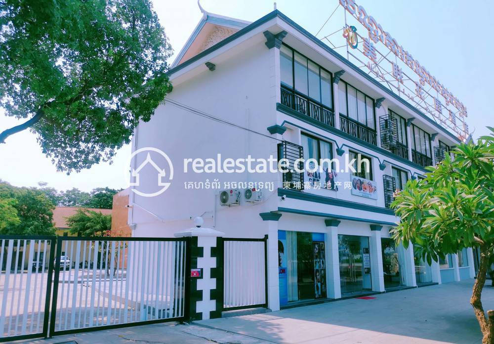 Daun Penh Pozemky Na prodej in Daun Penh