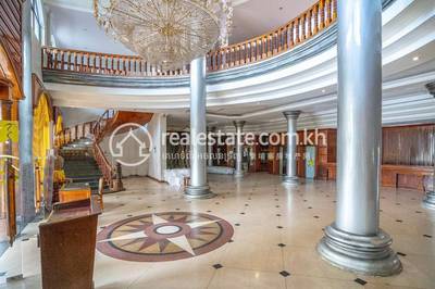 9,592 sqm Land Size Hotel Na prodej for $18,000,000