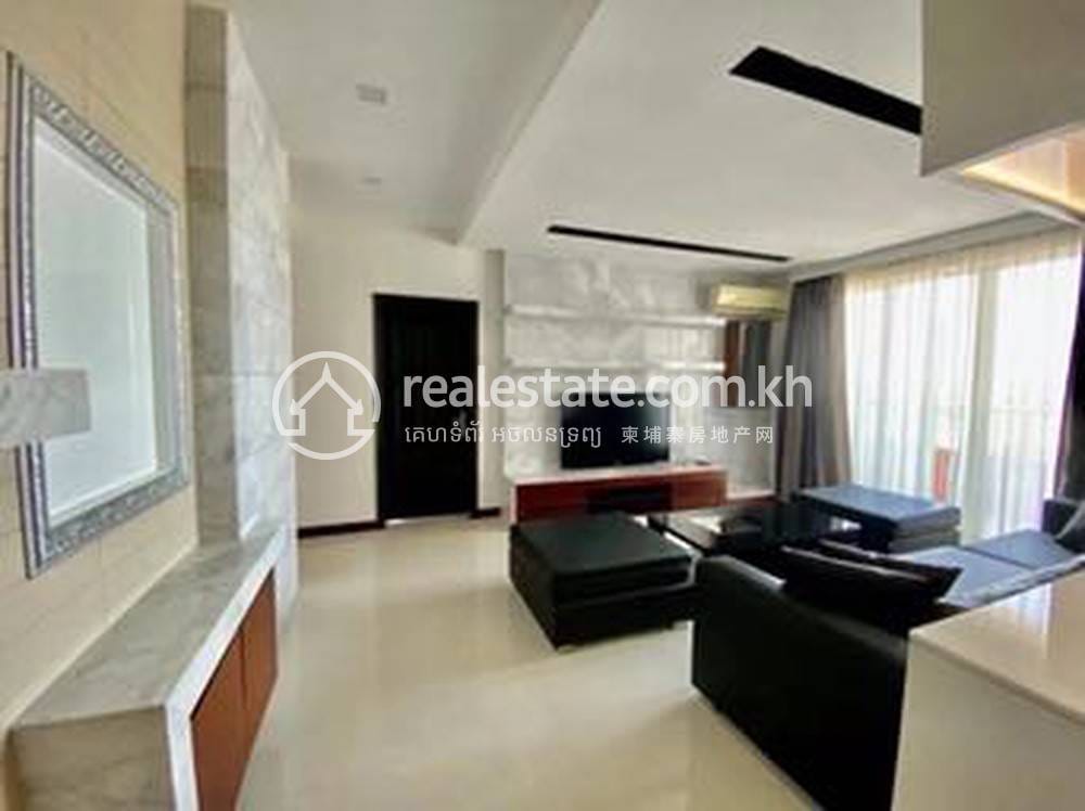 Апартаменты с Обслуживанием Для Аренды in Chamkarmon $1,750