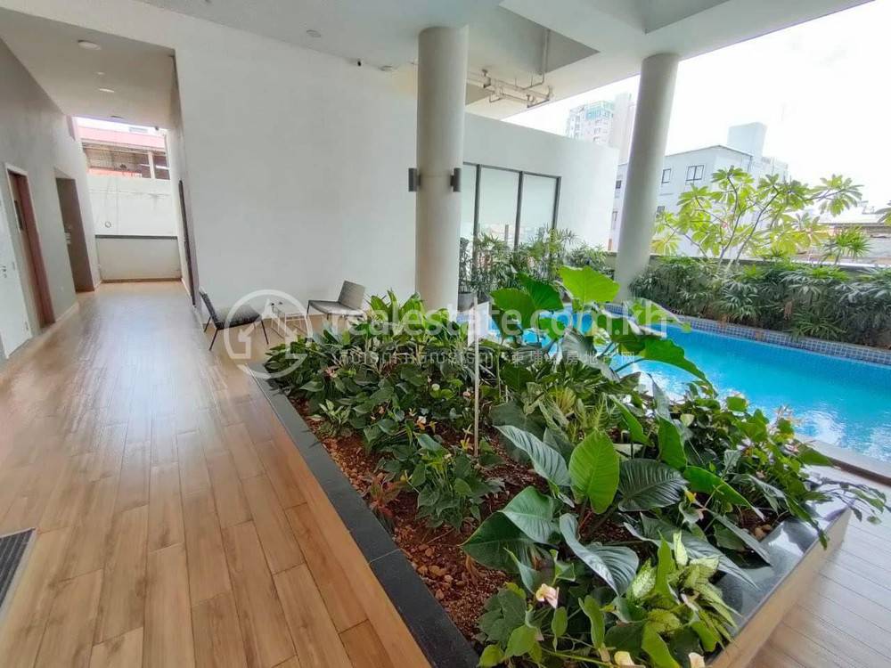 80 sqm Living Size Serviced Apartment For Rent in Boeng Keng Kang