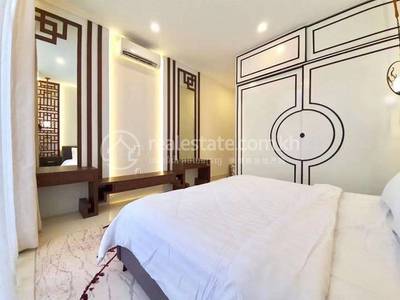 និរោធ, ច្បារអំពៅ, ភ្នំពេញ