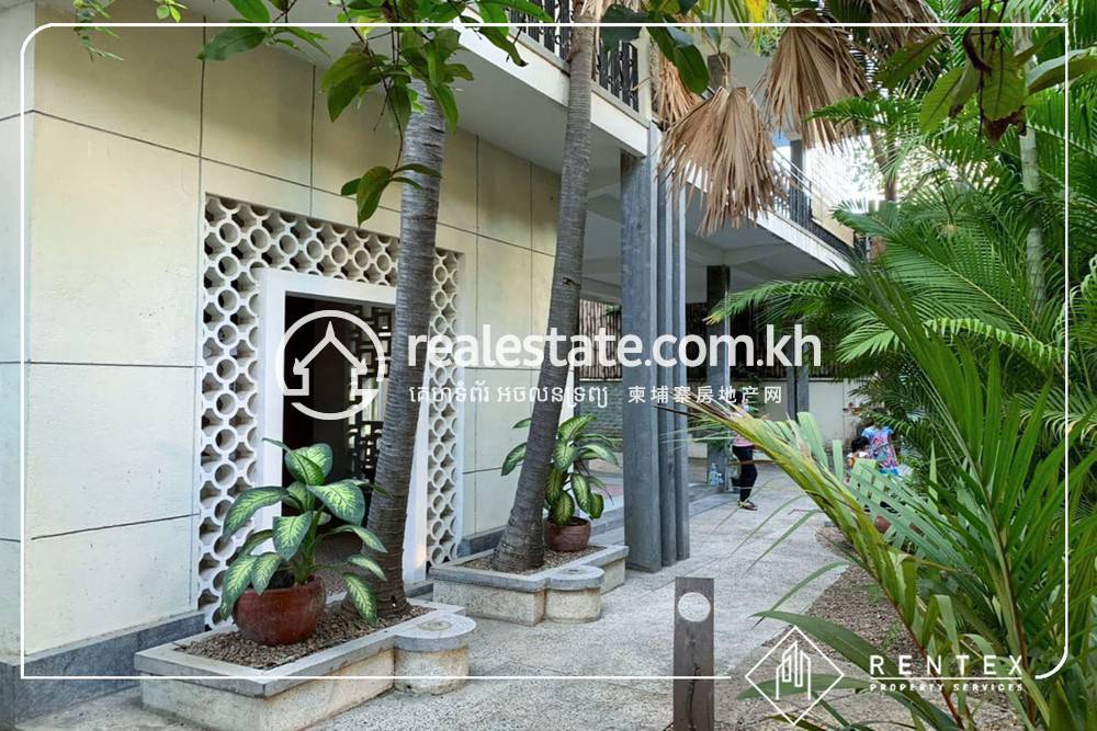 630 sqm Living Size Vila For Sale & Rent in Daun Penh