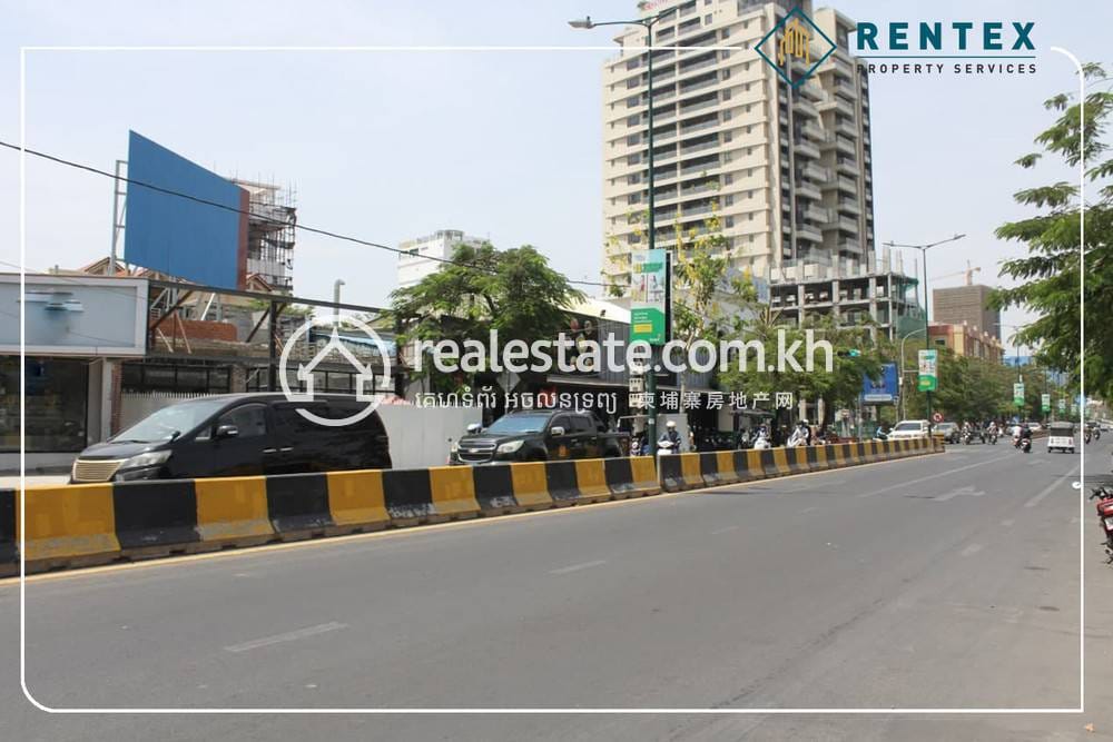 Shophouse For Rent in Toul Kork $4,500