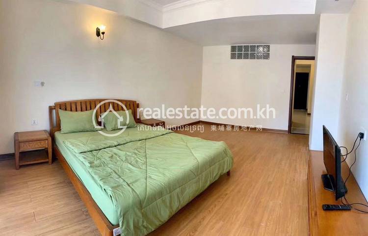 ខុនដូ សំរាប់ជួល នៅ Tonle Bassac, Chamkarmon, Phnom Penh