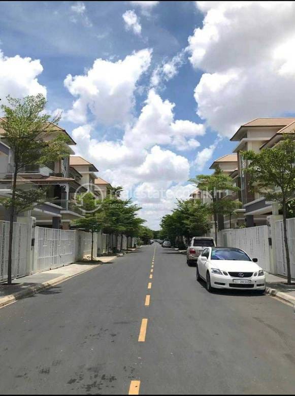 Sen Sok Condo K pronájmu in Phnom Penh Thmey Sen Sok $1,500
