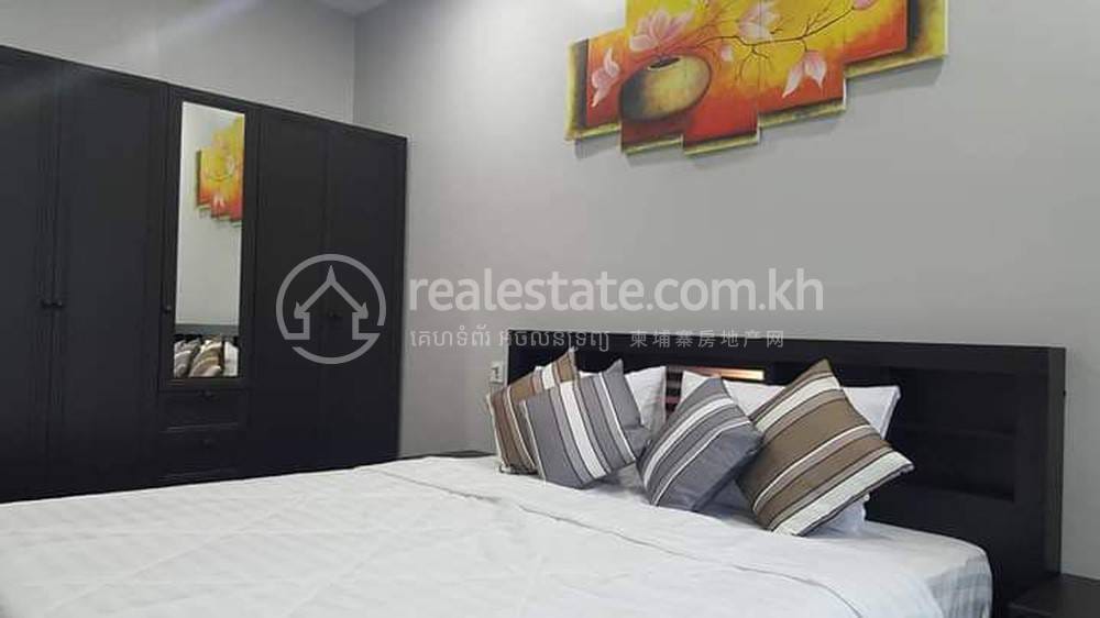 Апартаменты с Обслуживанием Для Аренды in Chamkarmon $470
