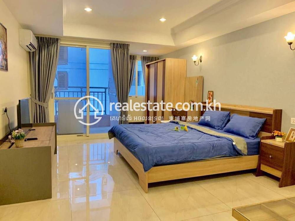 residential Apartment for sale in Tonle Bassac ID 163218