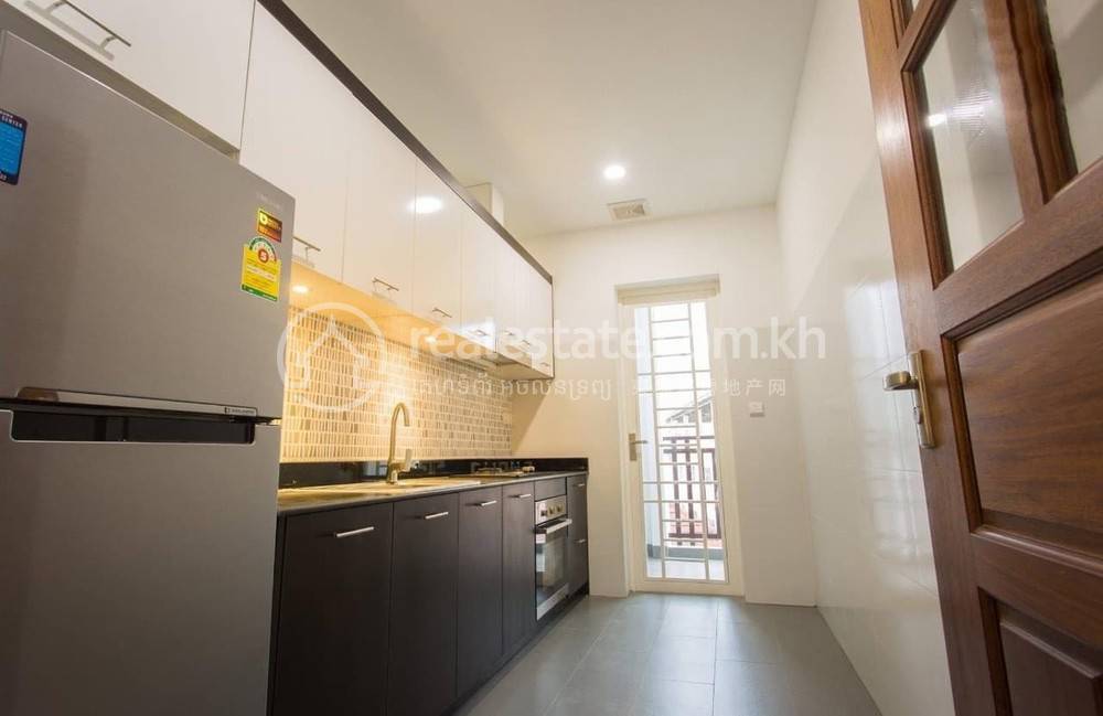 អាផាតមិនមានសេវាកម្ម សំរាប់ជួល នៅChamkarmon តម្លៃ $950