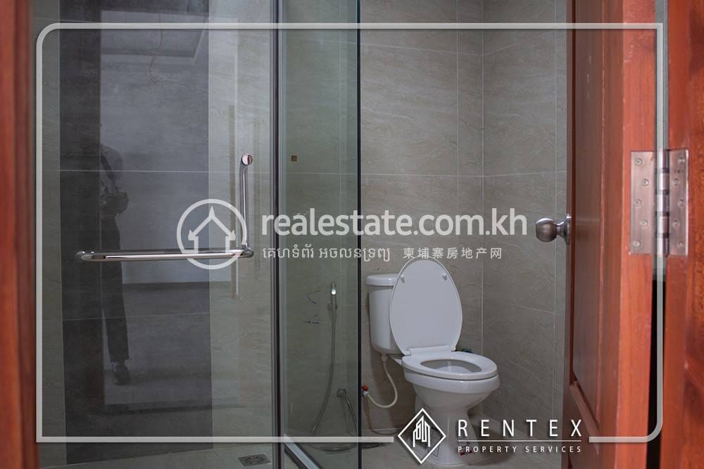 Apartment For Rent in Chakto Mukh, Daun Penh, Phnom Penh