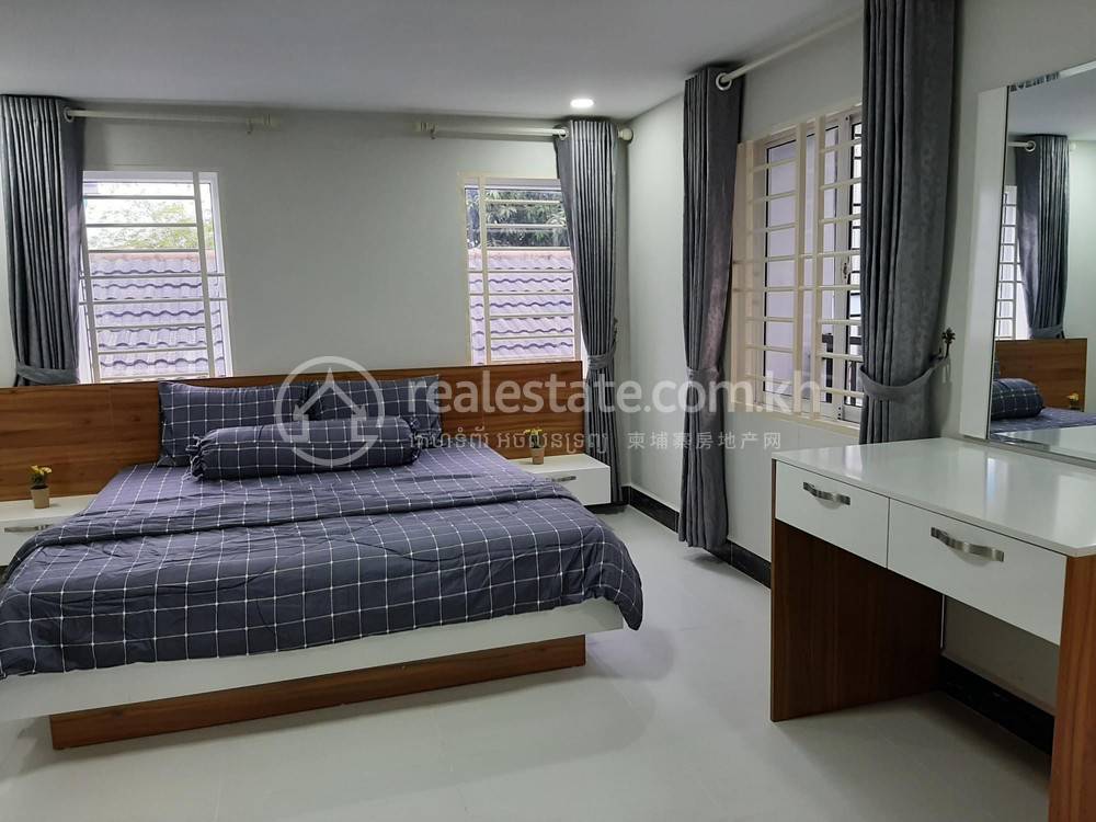70 sqm Living Size Apartment For Rent in Sen Sok