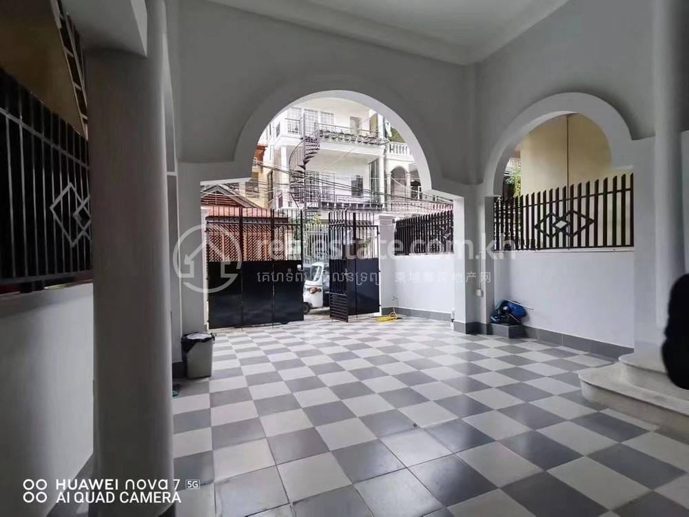 Chamkarmon排屋出租，价格$2,000