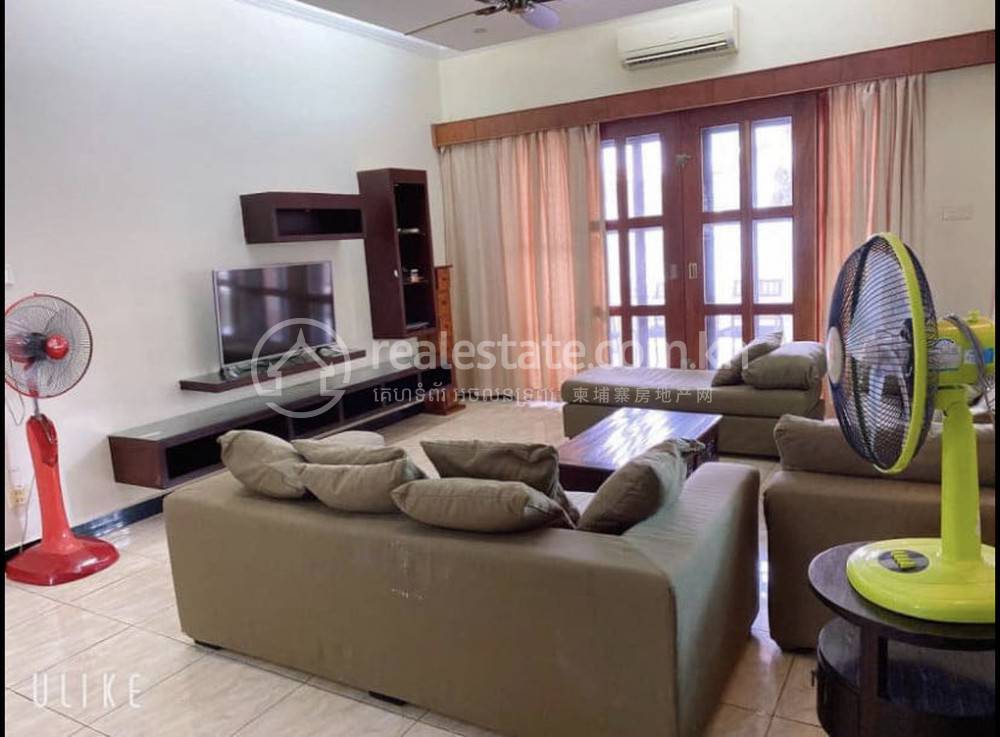 Chamkarmon别墅出租，价格$3,500