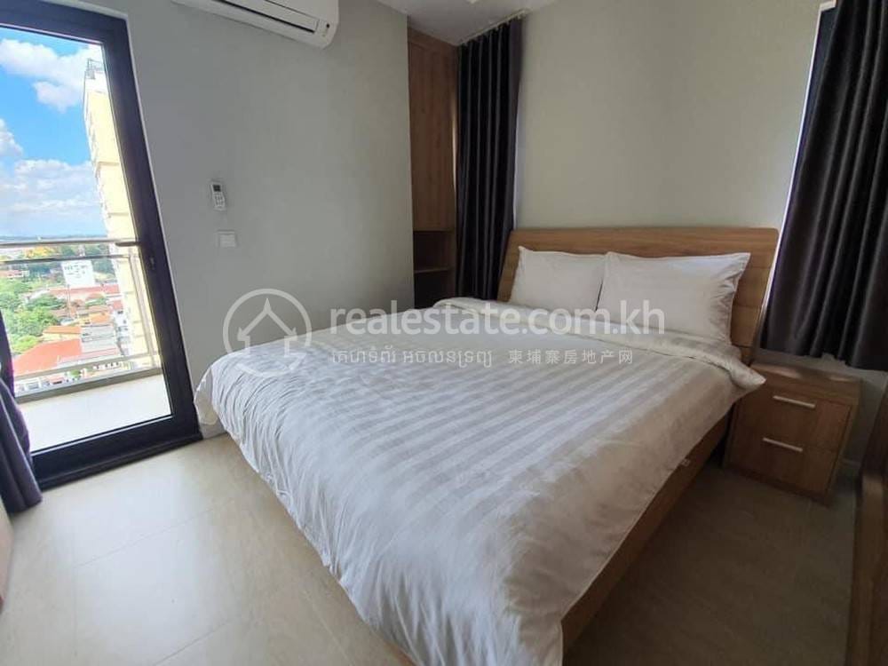 ផ្ទះល្វែង តម្លៃ $1,100