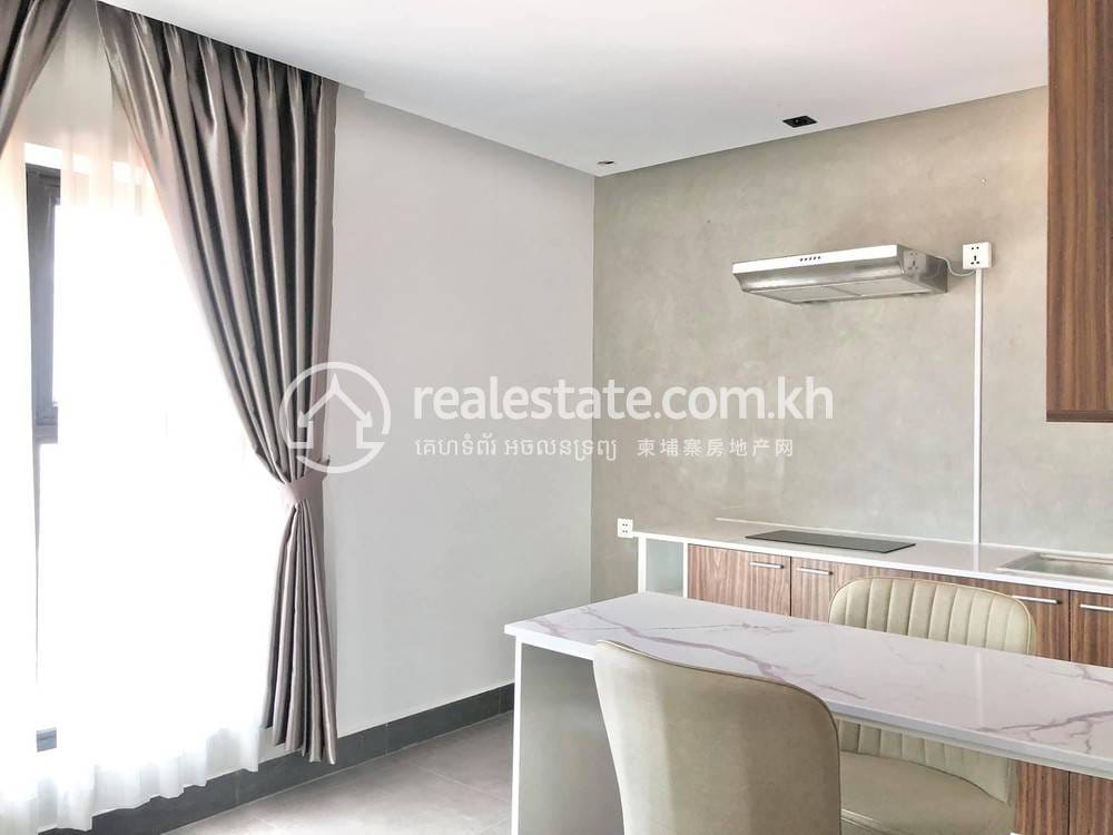 អាផាតមិនមានសេវាកម្ម សំរាប់ជួល នៅ, ចតុមុខ, ដូនពេញ, ភ្នំពេញ
