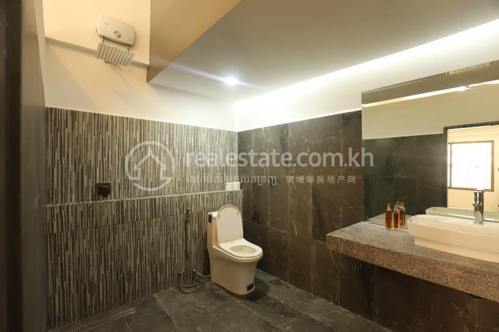 ChamkarmonのHouse and lot賃貸物件 $2,000