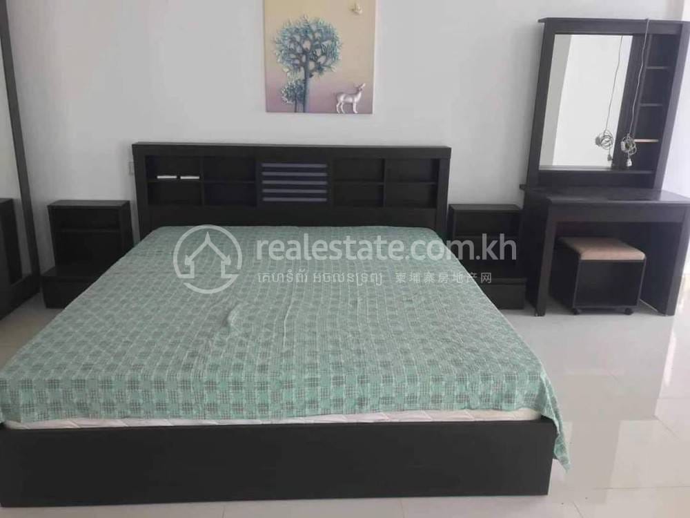 วิลล่าแฝด สำหรับเช่า ใน Sen Sok $1,500