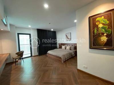 $950 Apartmán se službami