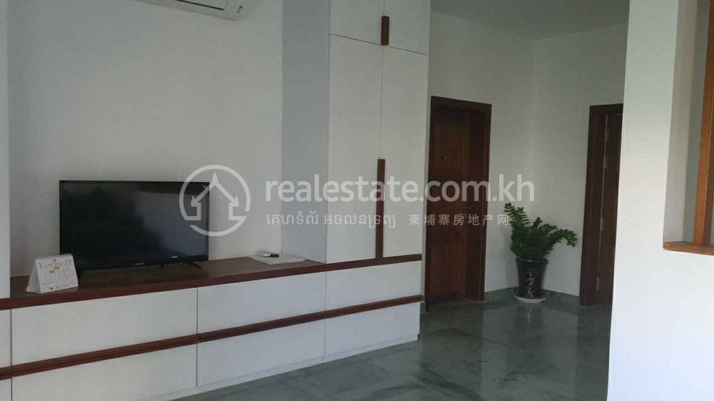 Chamkarmon Villa For Rent in Tonle Bassac Chamkarmon $6,000