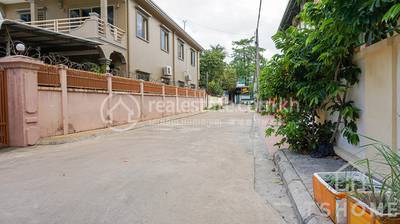   , Tonle Bassac, Chamkarmon, プノンペン