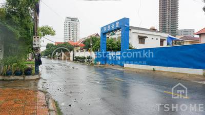   , Tuek L'ak 3, Toul Kork, Phnom Penh
