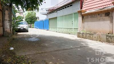   , ទឹកល្អក់២, ទួលគោក, ភ្នំពេញ