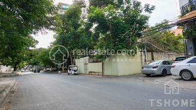   , ទន្លេបាសាក់, ចំការមន, ភ្នំពេញ