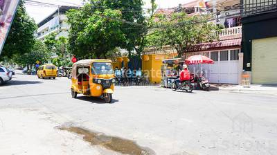  , Tuek L'ak 1, Toul Kork, Phnom Penh