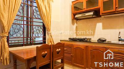  , Chakto Mukh, Daun Penh, พนมเปญ