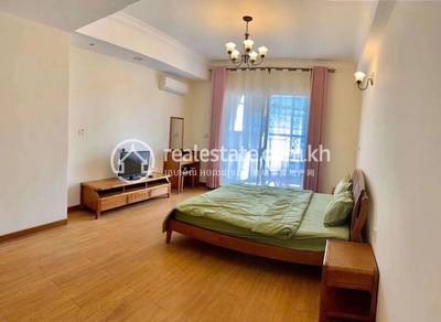ខុនដូ សំរាប់ជួល នៅChamkarmon តម្លៃ $450