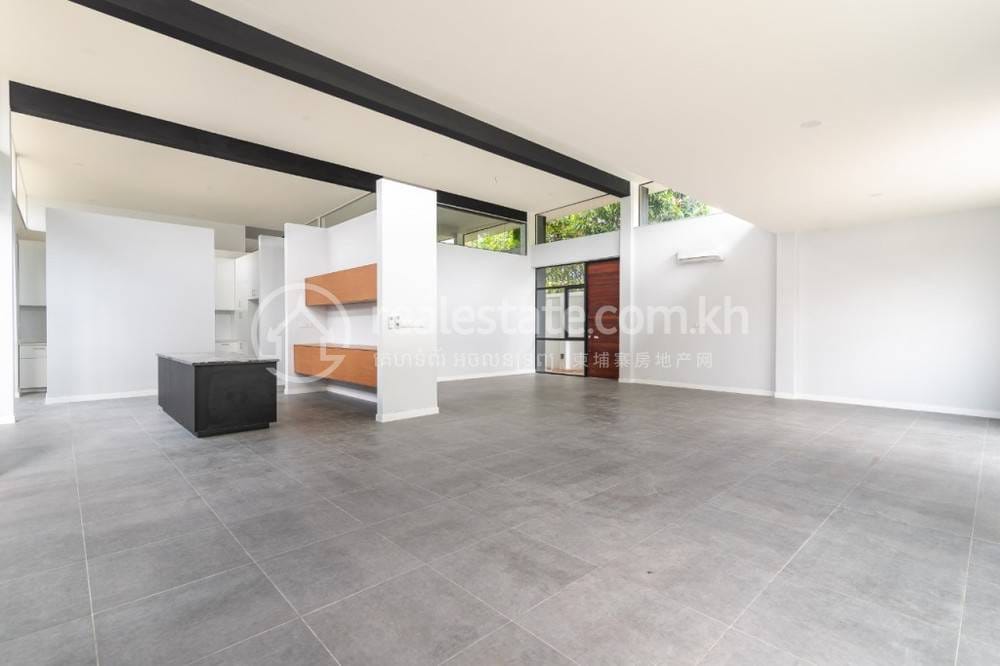 House and lot For Sale in Ta Khmau $490,000